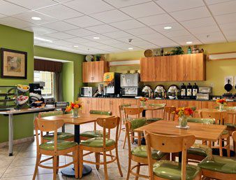 Microtel Inn & Suites Columbia Restaurant bilde